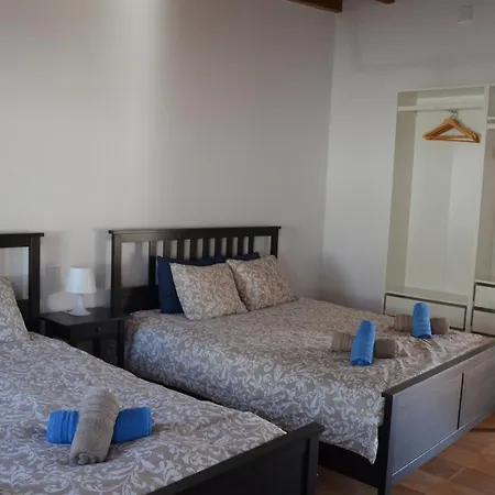 Monica By Mirador De Sotavento